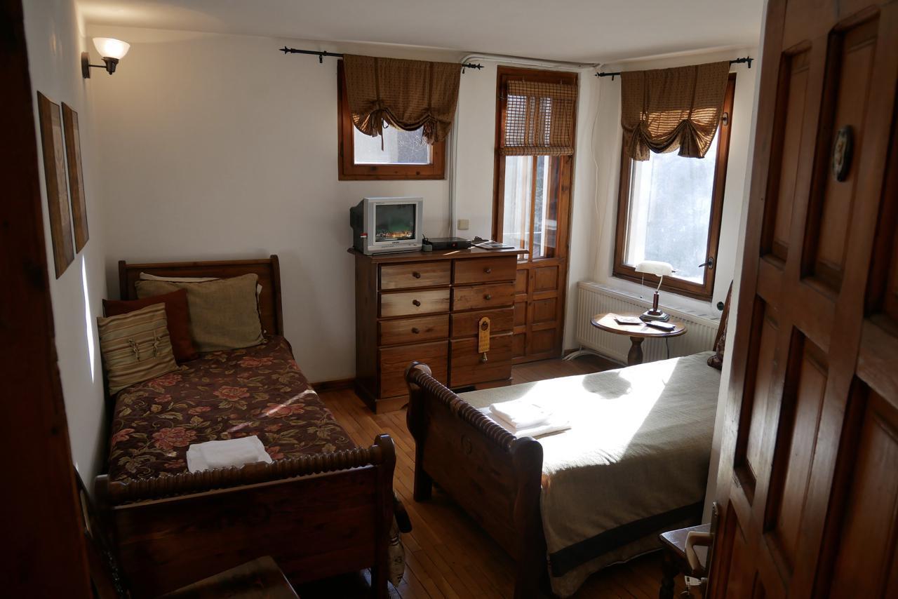 Castle Cottage Bed & Breakfast เบโลกราดชิก ภายนอก รูปภาพ