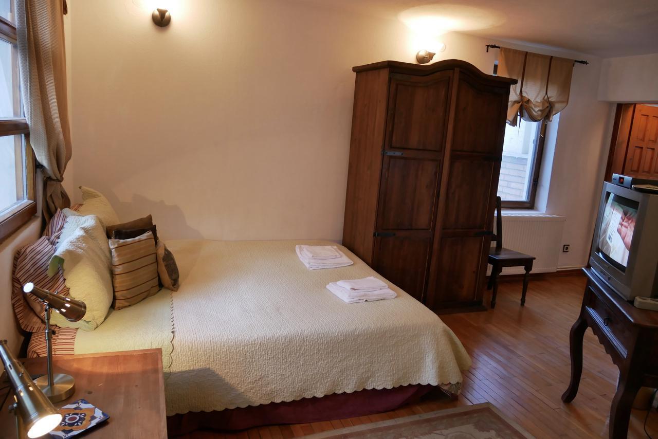 Castle Cottage Bed & Breakfast เบโลกราดชิก ภายนอก รูปภาพ