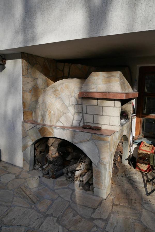 Castle Cottage Bed & Breakfast เบโลกราดชิก ภายนอก รูปภาพ